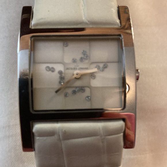 Jacques Lemans Watch - Picture 3 of 4